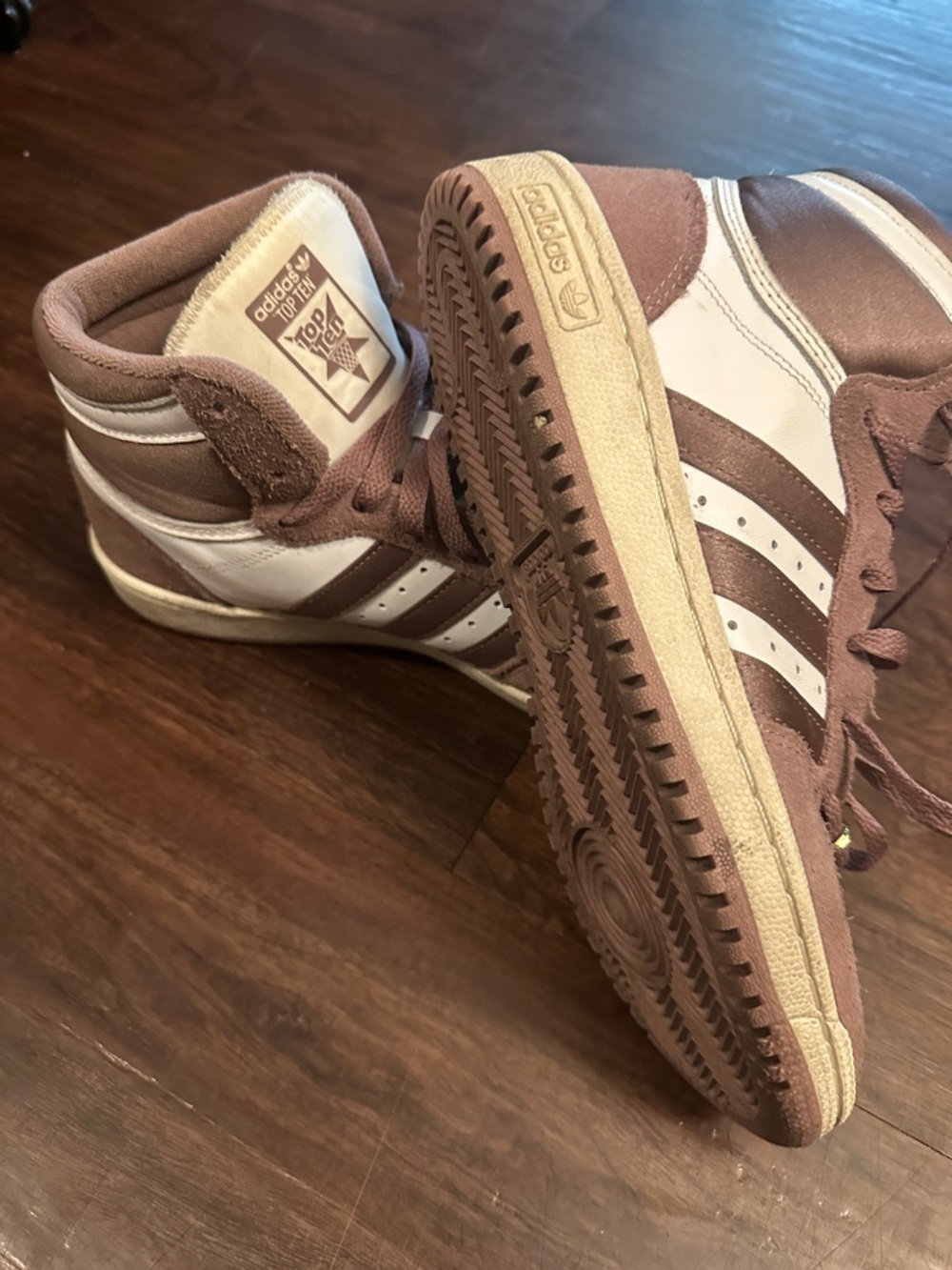 adidas Top Ten High-Tops in Dusty Rose and White - Picture 4 of 5